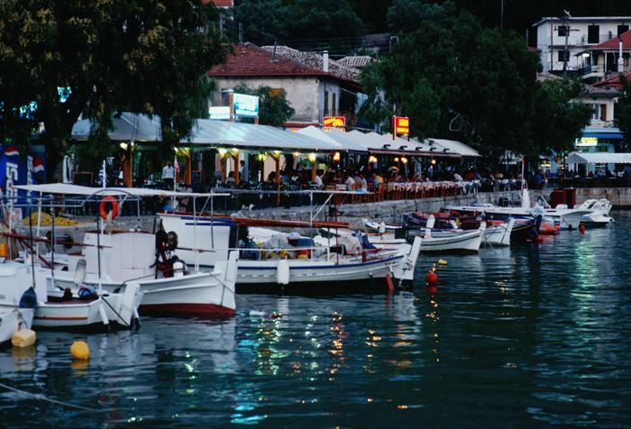 Savinos Rooms Vasiliki  Bagian luar foto