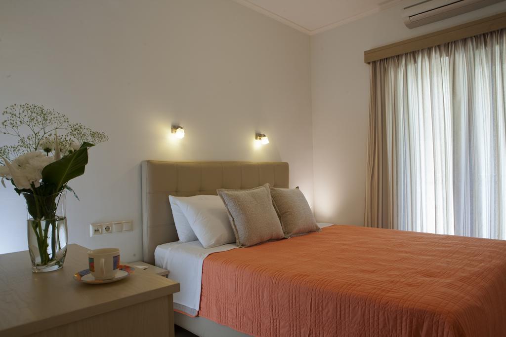 Savinos Rooms Vasiliki  Bagian luar foto